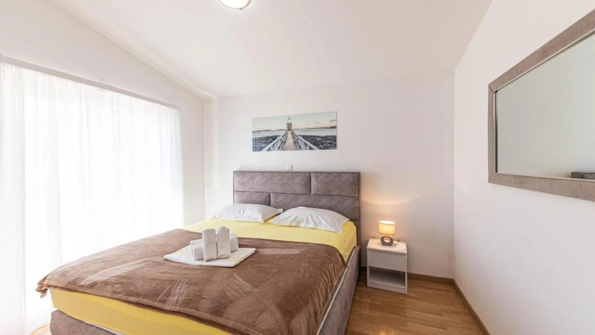 Kastel Luksic Scenic Villa With Pool Kastela