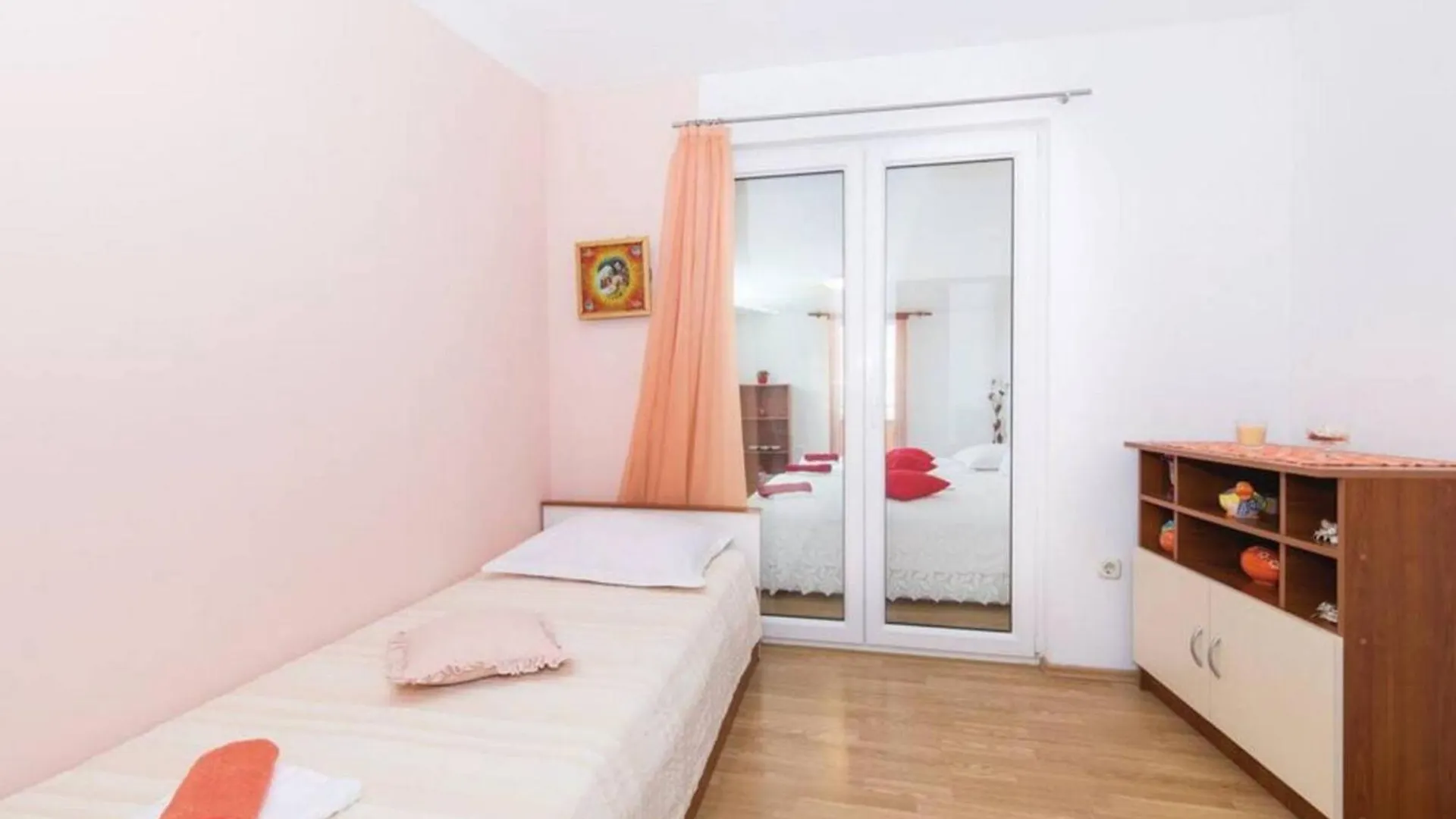 Kastel Luksic Scenic Villa With Pool Kastela